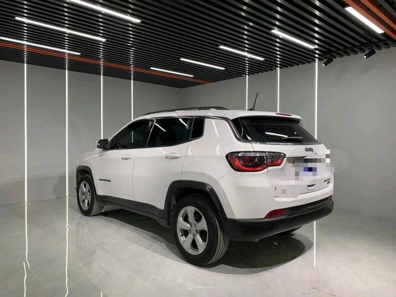 成都17年Jeep指南者7