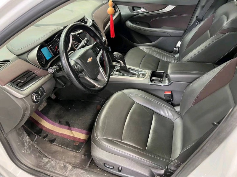 济宁17年雪佛兰迈锐宝5