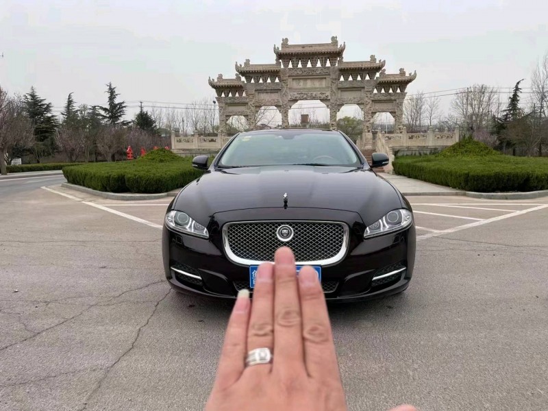 青岛14年捷豹XJL1