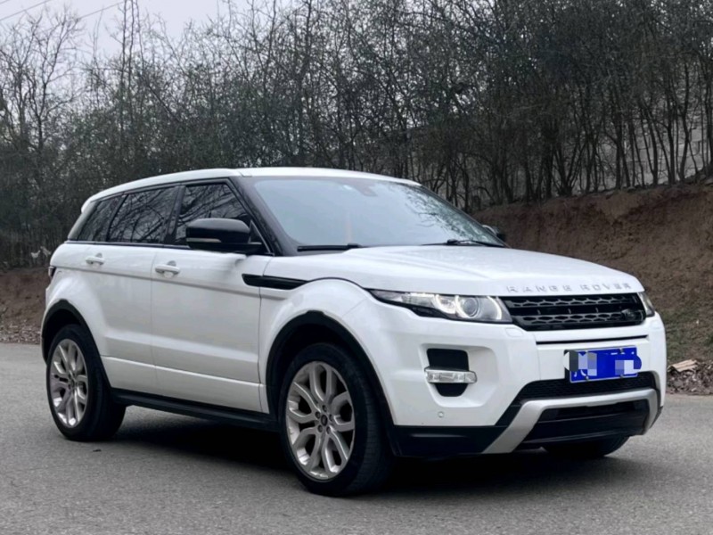 青岛17年路虎极光2