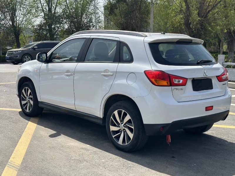 徐州17年三菱劲炫2