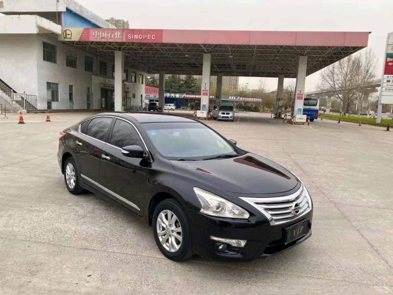 淄博14年日產天籟2