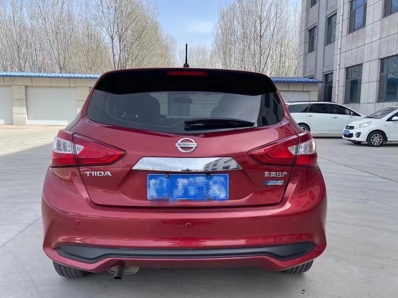 烟台17年日产骐达5