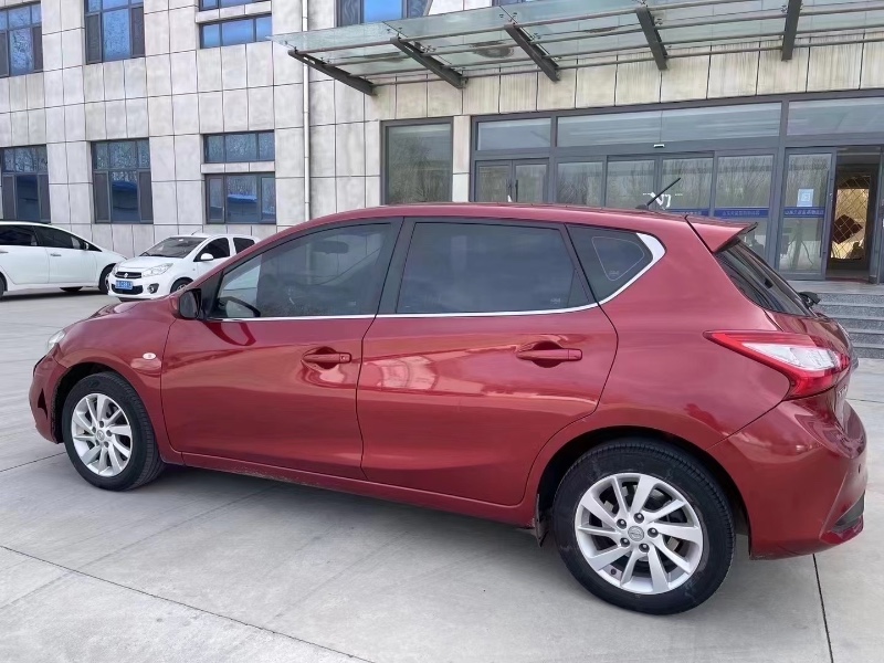 烟台17年日产骐达7