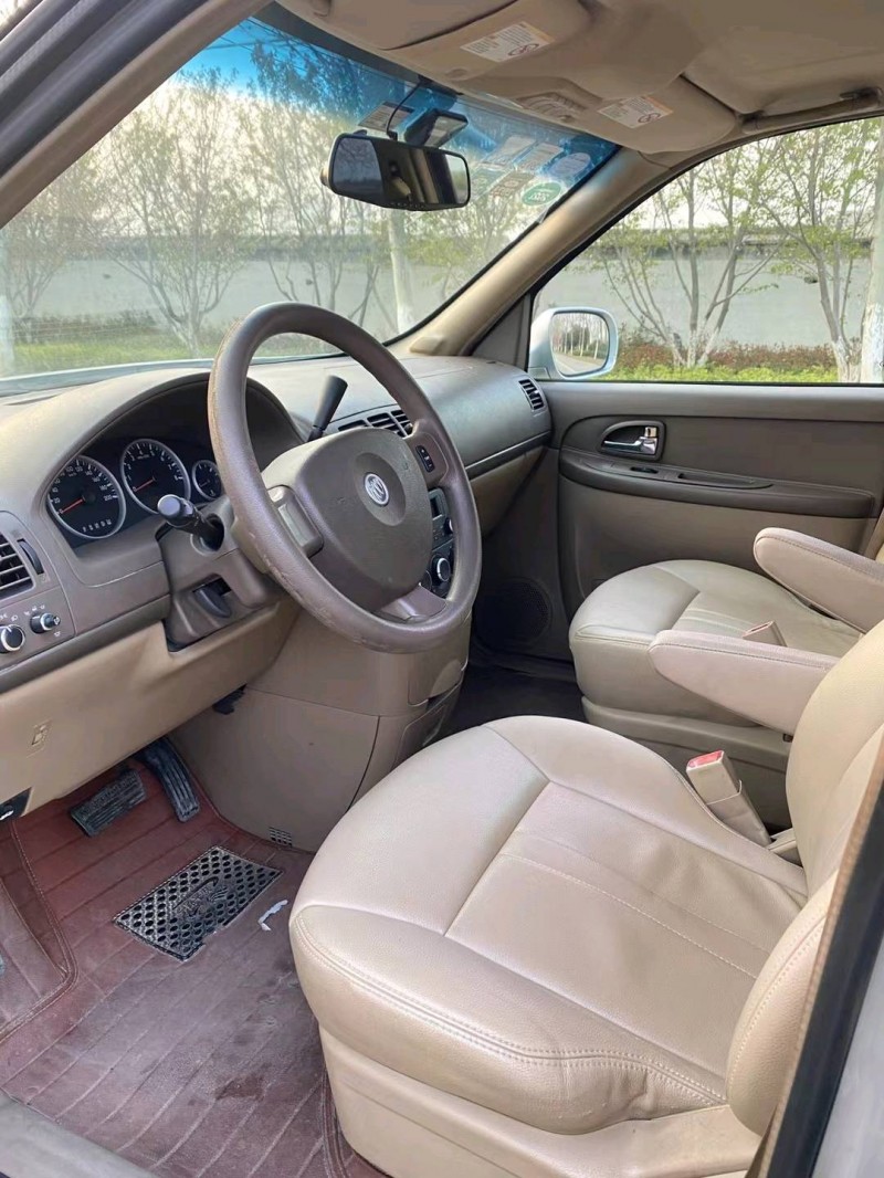 徐州12年别克GL86