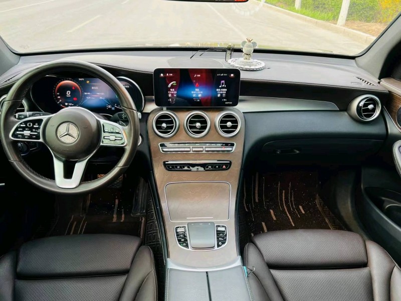 聊城20年奔驰GLC5