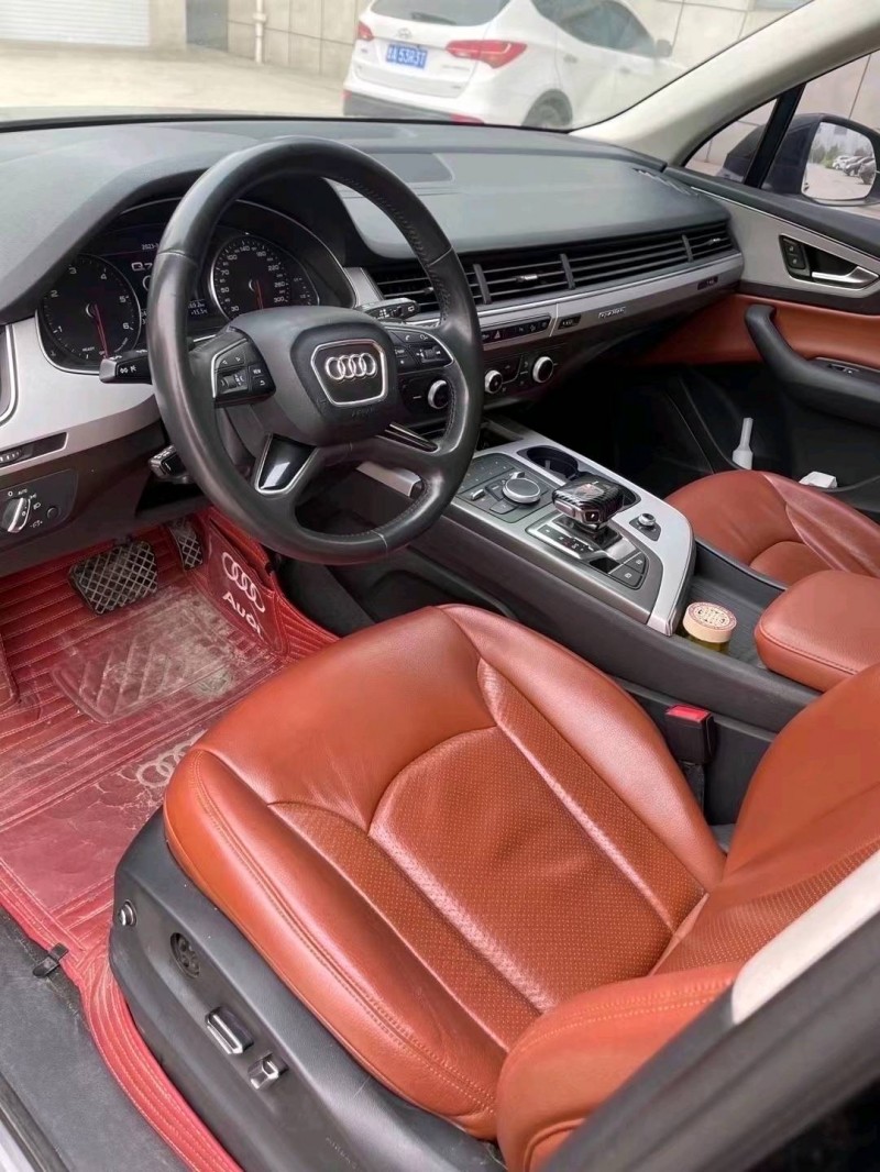济南18年奥迪Q75