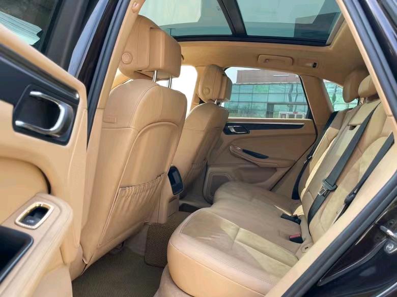 盐城15年保时捷Macan5