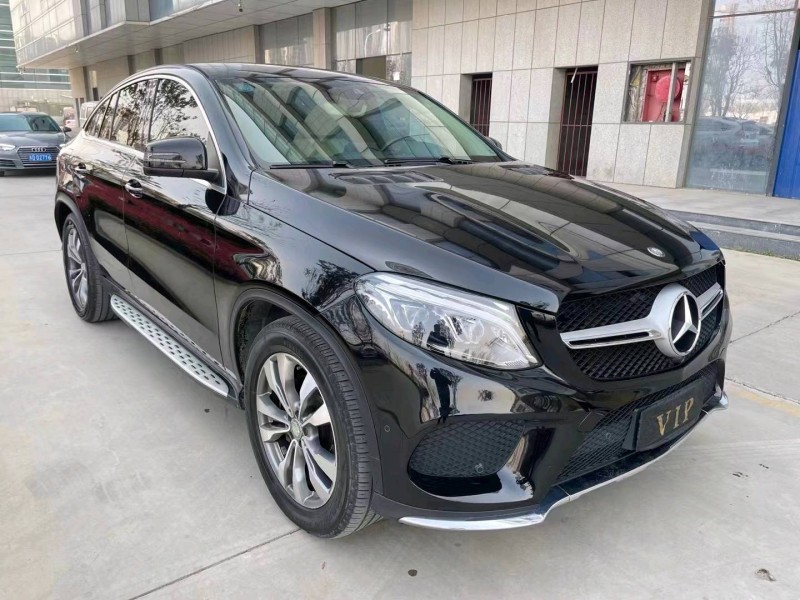 济宁16年奔驰GLE3