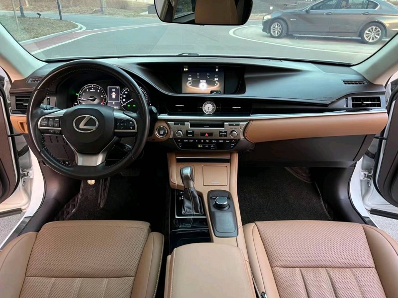 廊坊17年雷克萨斯ES6