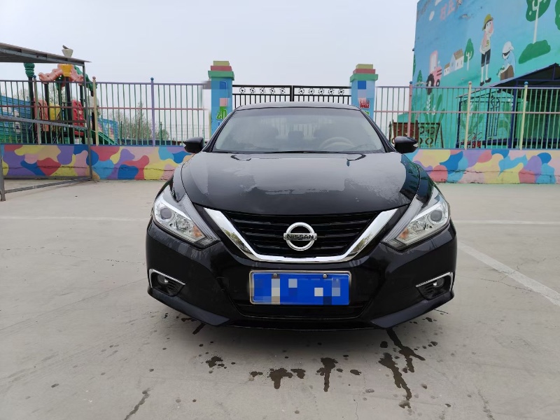 邢台18年日产天籁1