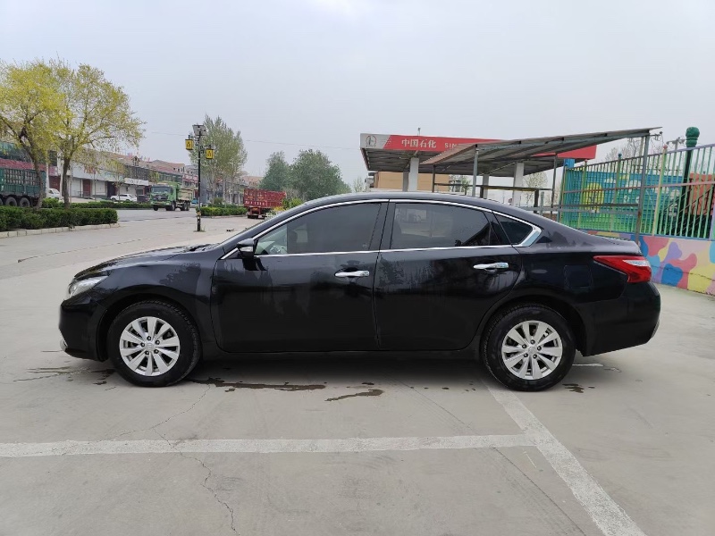 邢台18年日产天籁6