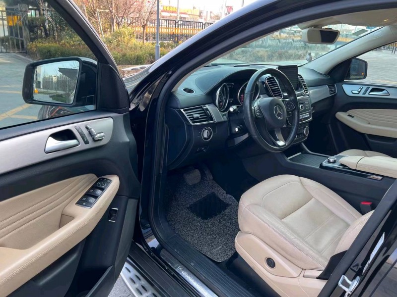 济宁18年奔驰GLE6