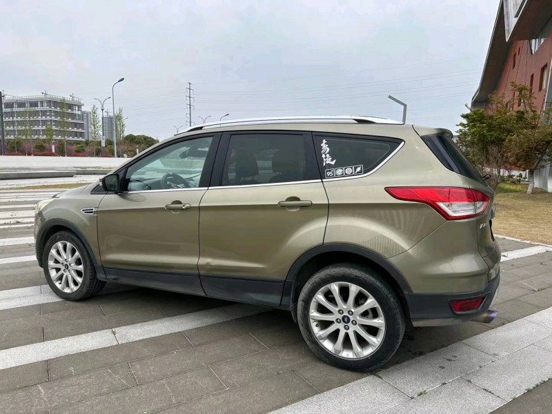 盐城15年福特翼虎8