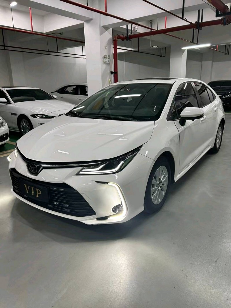 成都22年丰田卡罗拉3