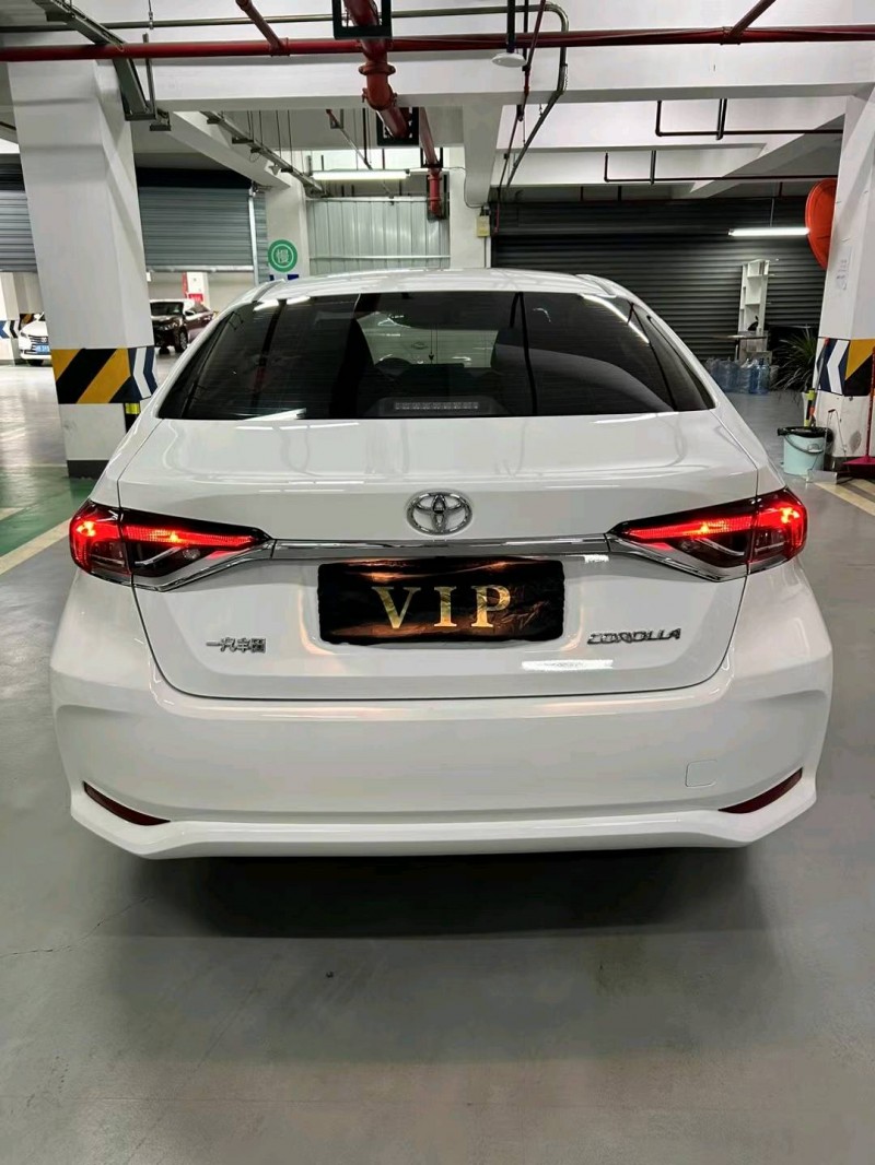 成都22年丰田卡罗拉7