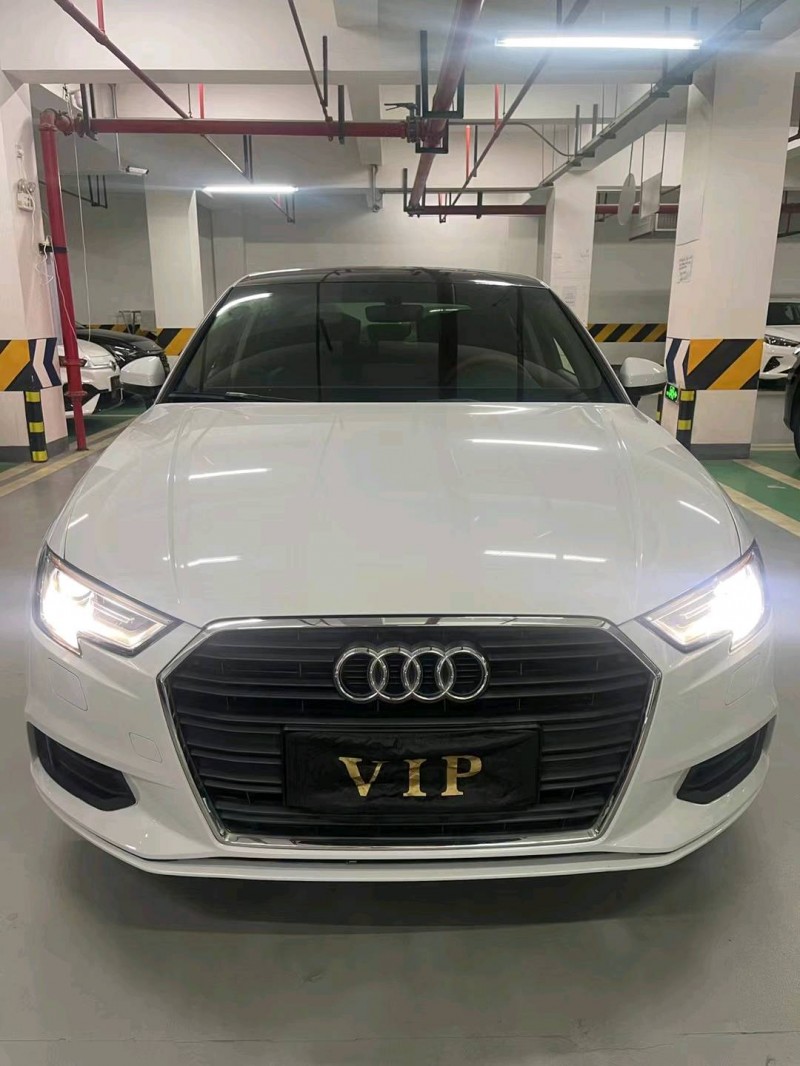 成都18年奥迪A31