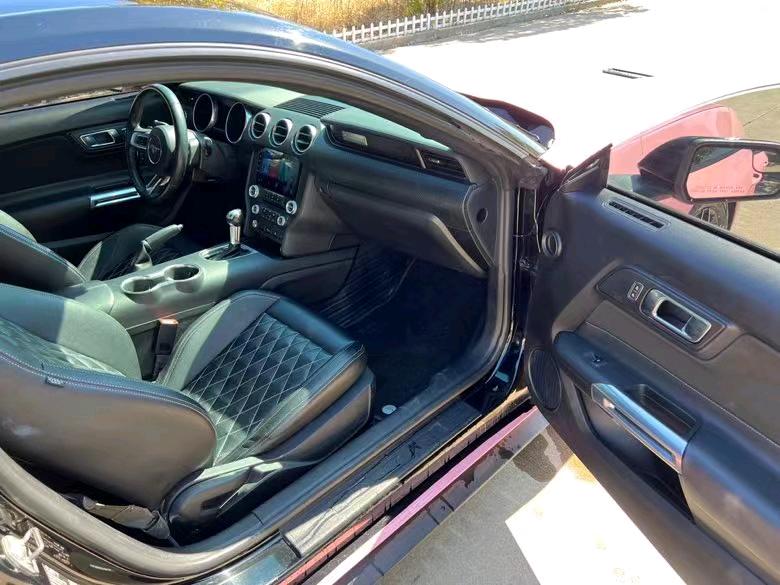 盐城19年福特野马6