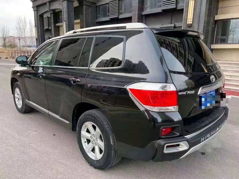 廊坊13年丰田汉兰达3