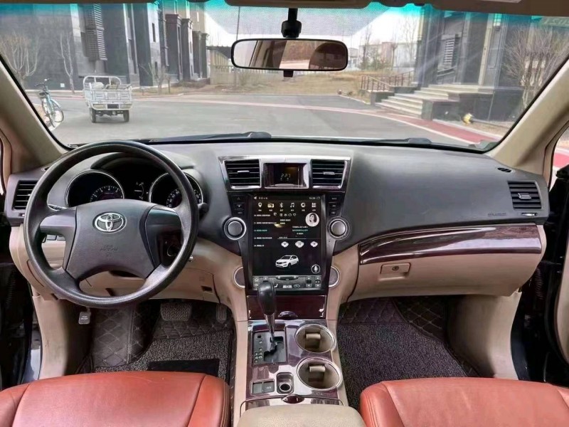 廊坊13年丰田汉兰达7