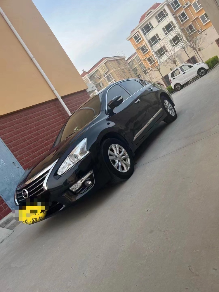 邯郸16年日产天籁3