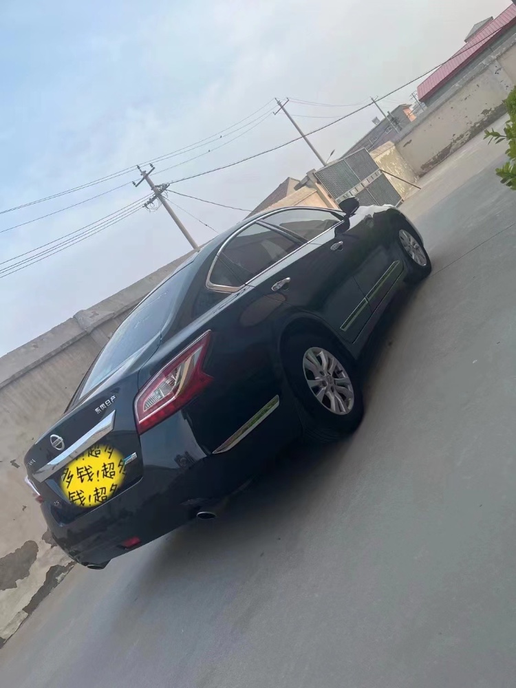 邯郸16年日产天籁9