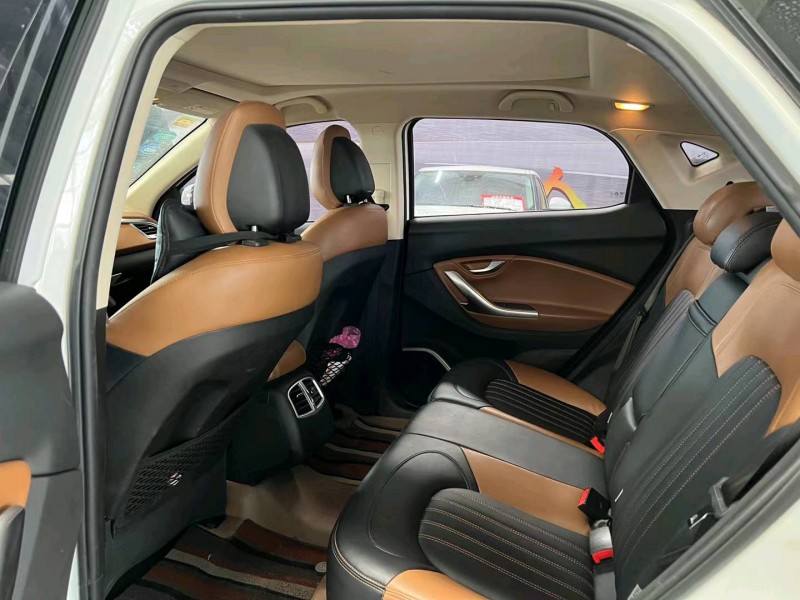 济宁16年东南汽车DX76