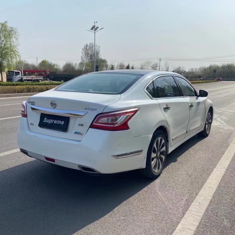 枣庄14年日产天籁2