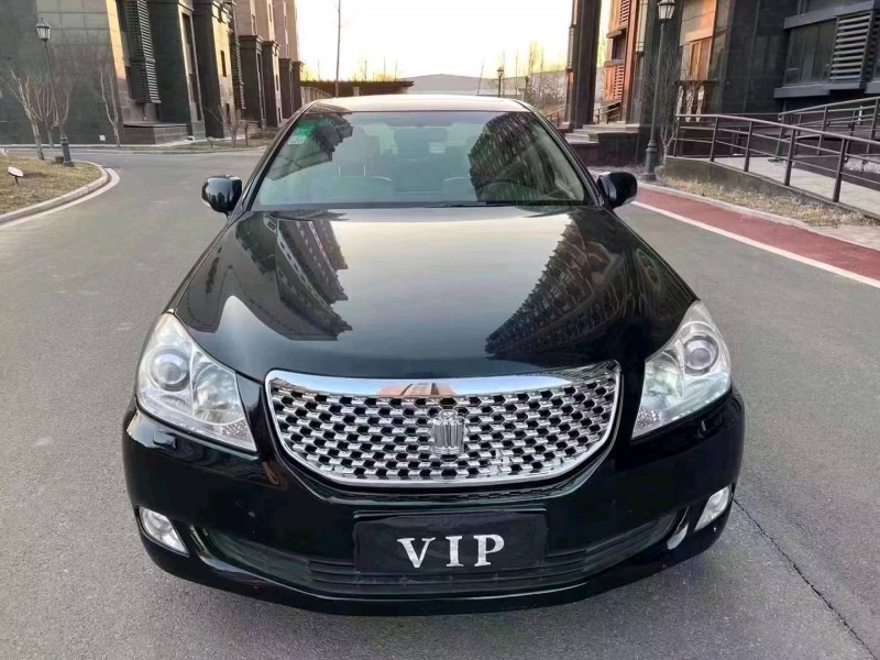 廊坊12年丰田皇冠1