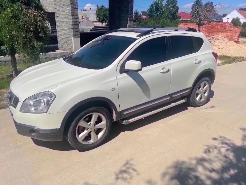 潍坊11年日产逍客4