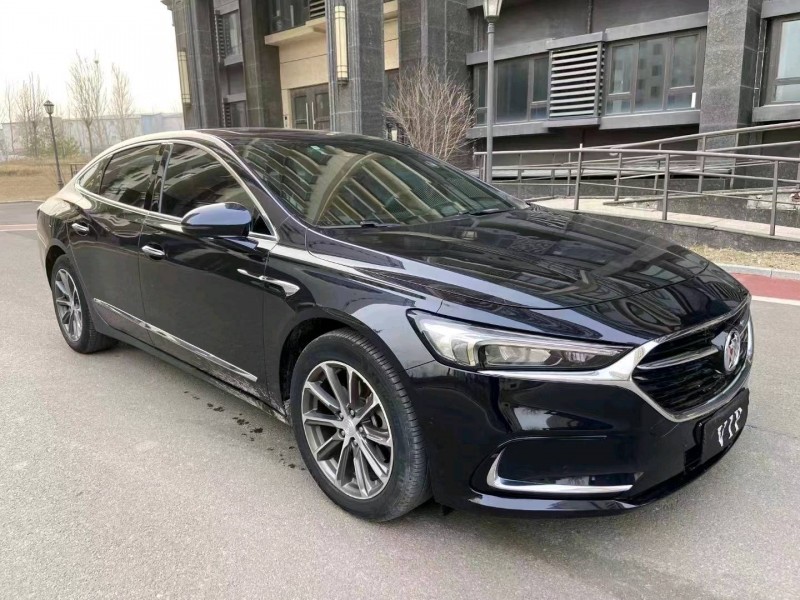 廊坊20年别克君越2