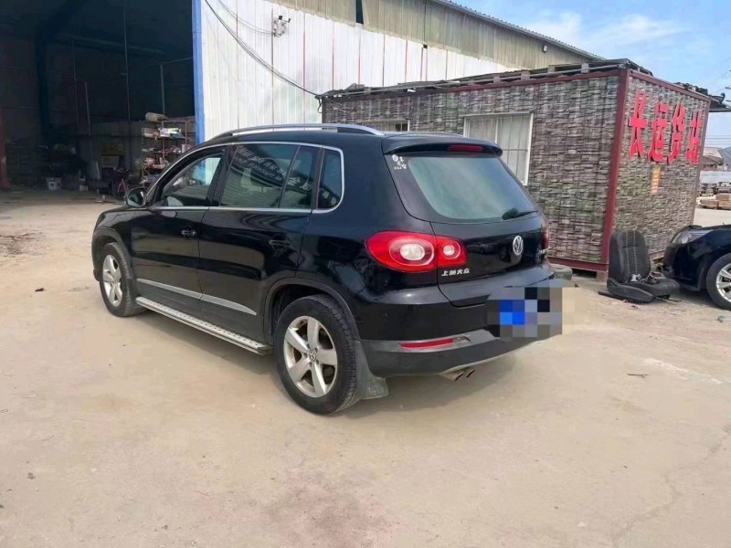 济南13年大众途观7