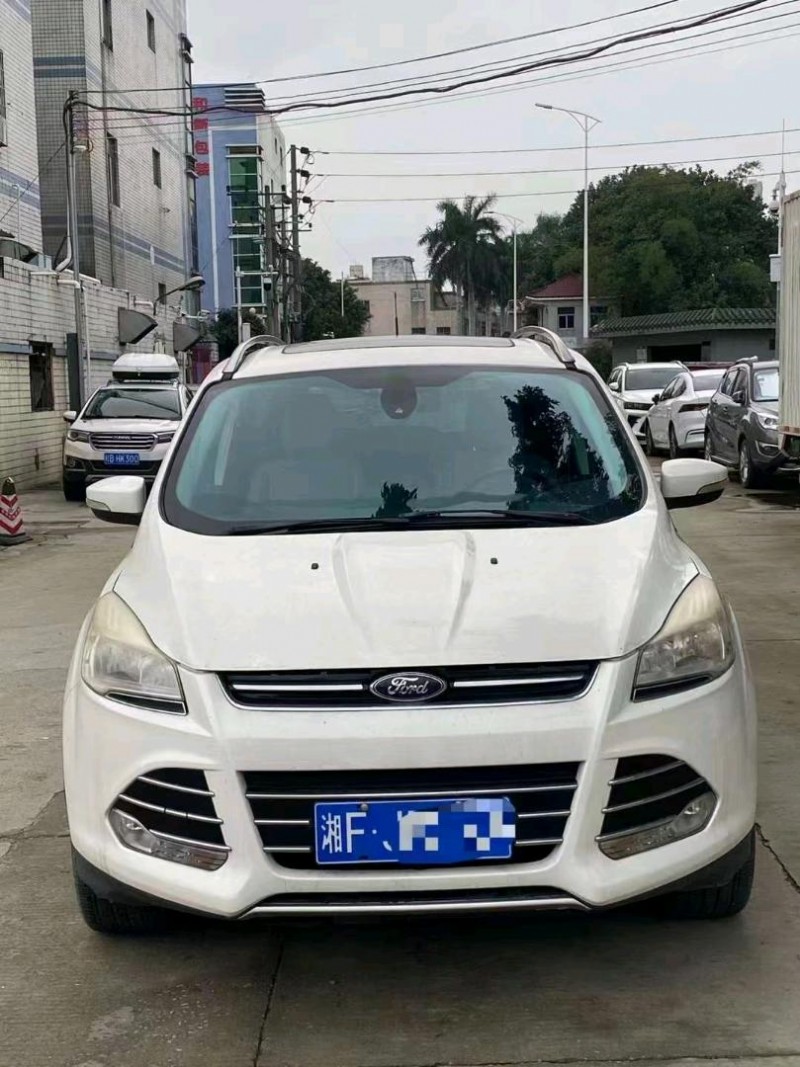 广州14年福特翼虎1