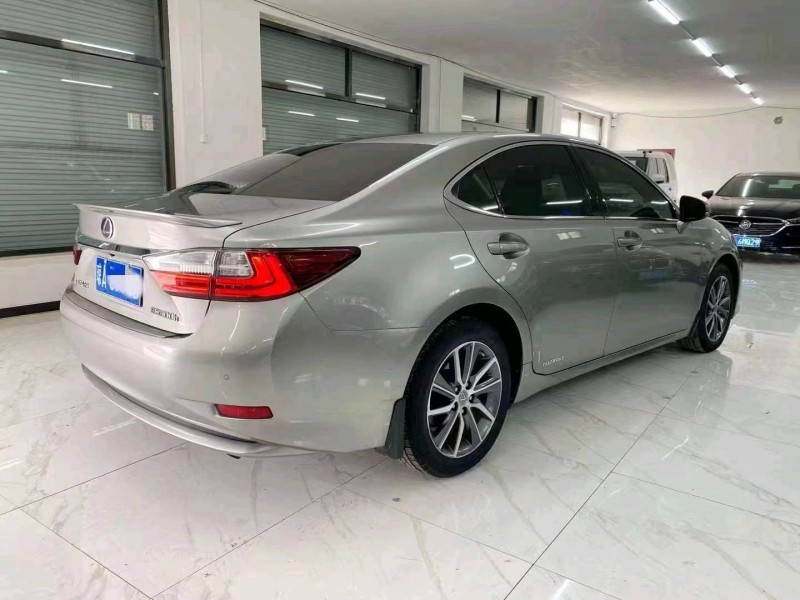 廊坊18年雷克萨斯ES4