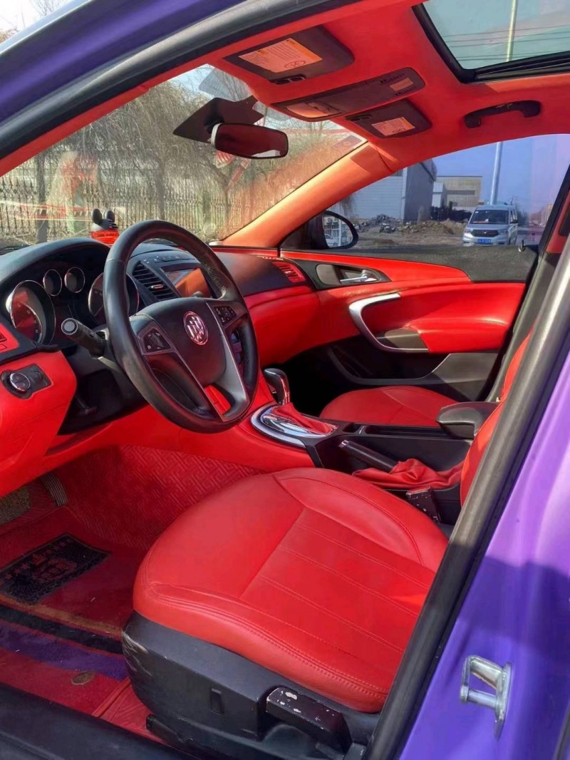 沈阳12年别克君威5