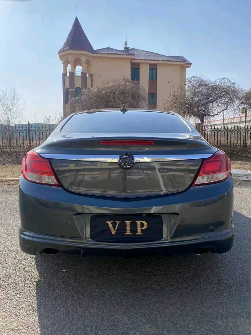 沈阳12年别克君威9