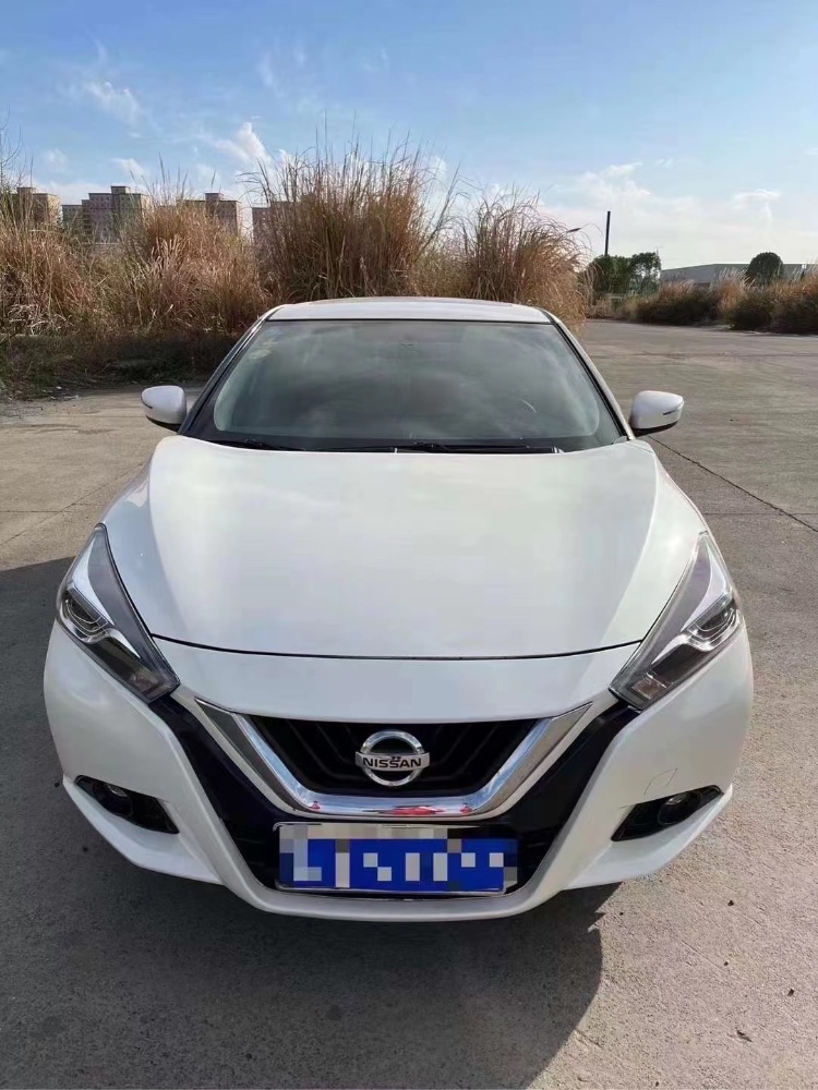 武汉19年日产蓝鸟1