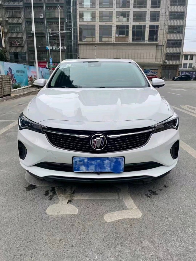 梧州21年别克威朗1