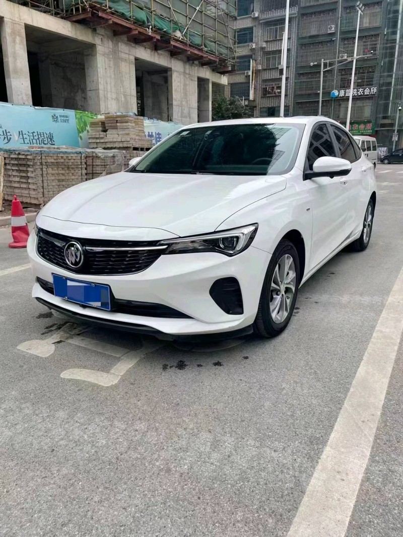 梧州21年别克威朗9