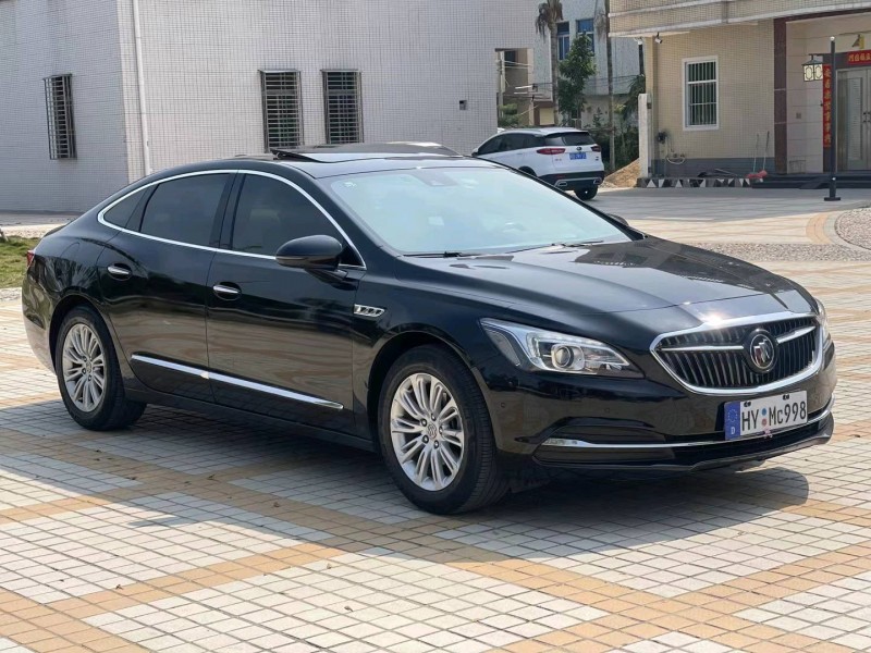 汕头17年别克君越2