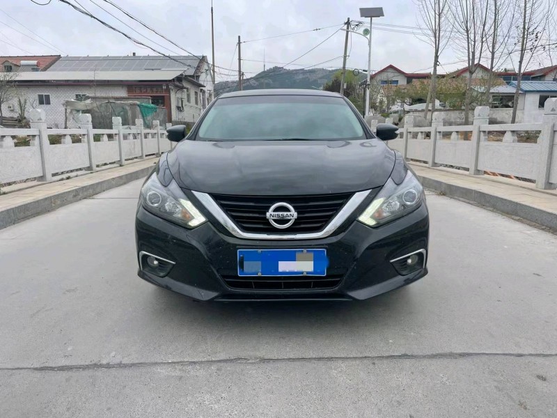 淄博17年日產天籟1