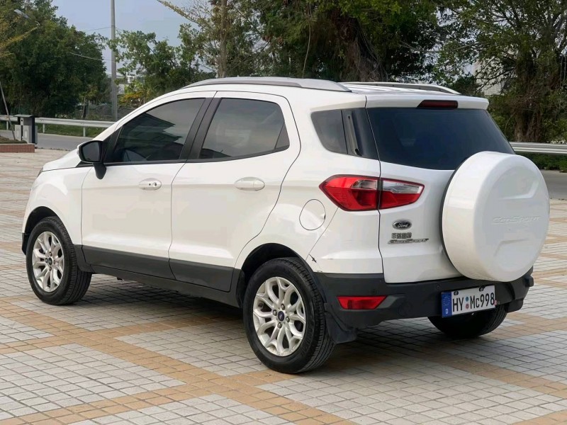 汕头17年福特翼虎7