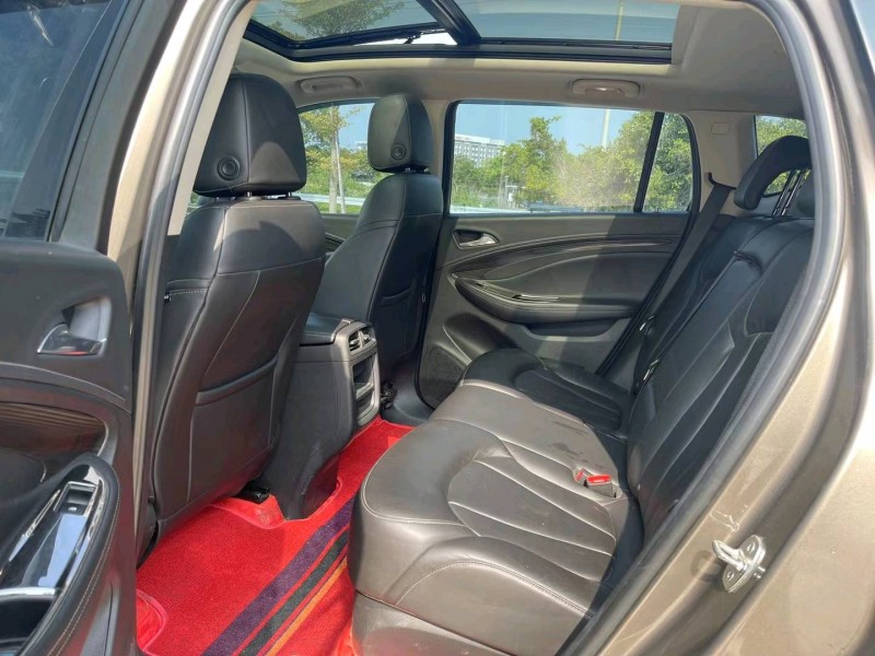 汕头18年别克昂科威6