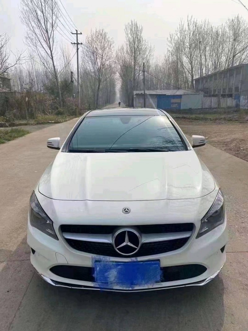 济南18年奔驰CLA1