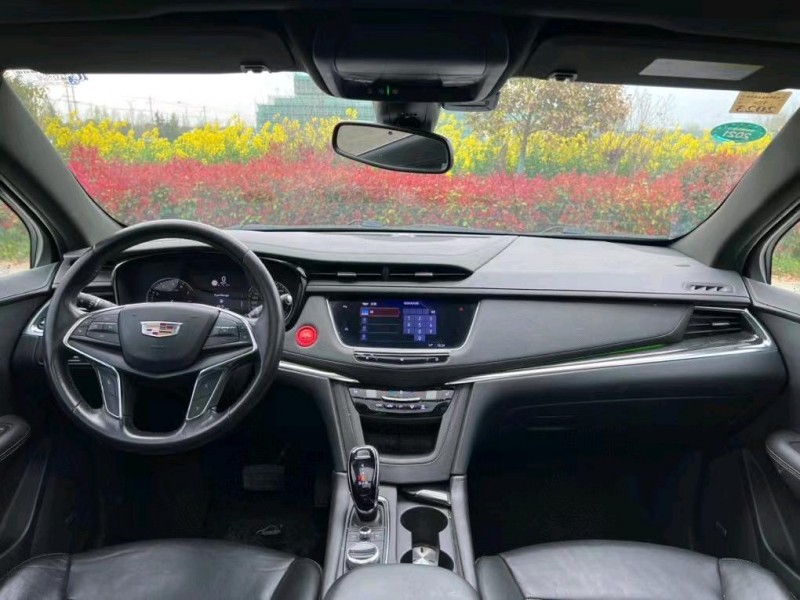 盐城19年凯迪拉克XT59