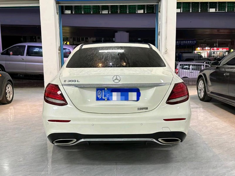 广州19年奔驰E3