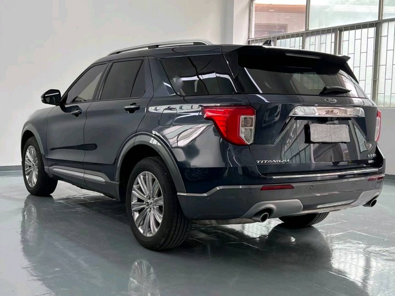 广州21年福特探险者7