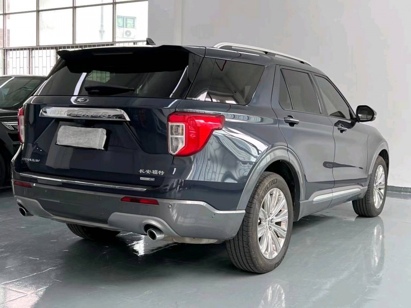 广州21年福特探险者8