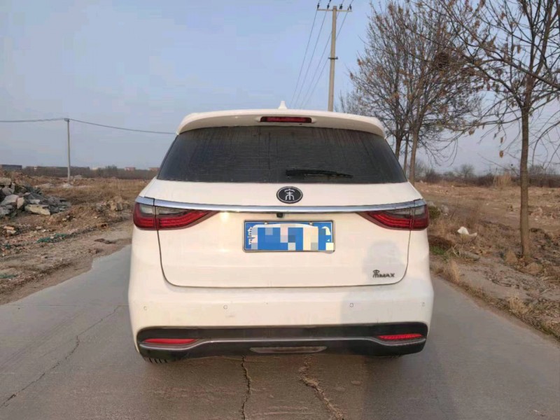 枣庄18年比亚迪宋MAX4