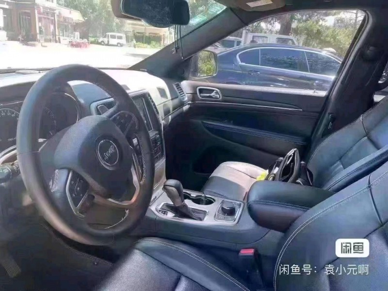 邯郸17年Jeep大切诺基6